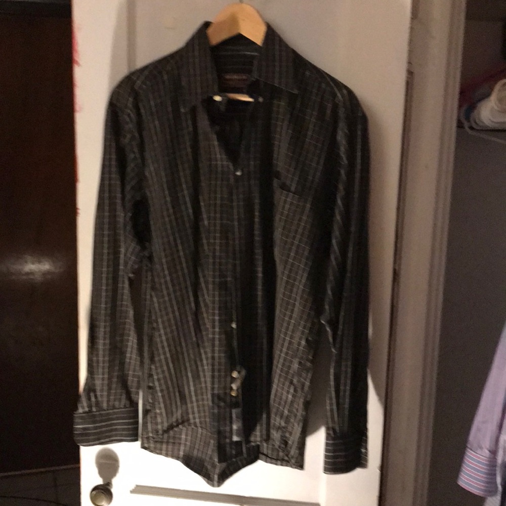 Men’s dress shirt.